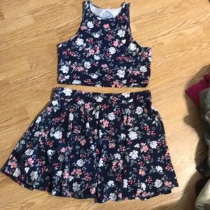 Two piece skirt outfit